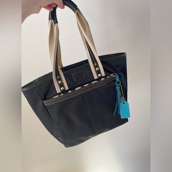 Coach Hamptons Weekend Black Tote Bag - Picture 1 of 9